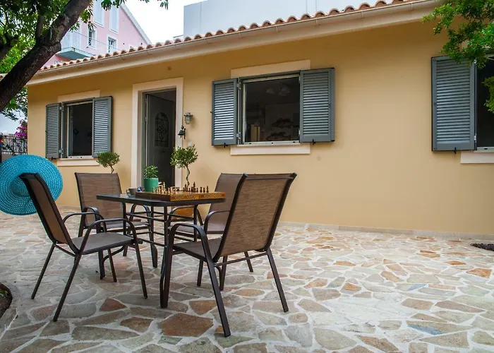 Nauticum House * アルゴストリオン