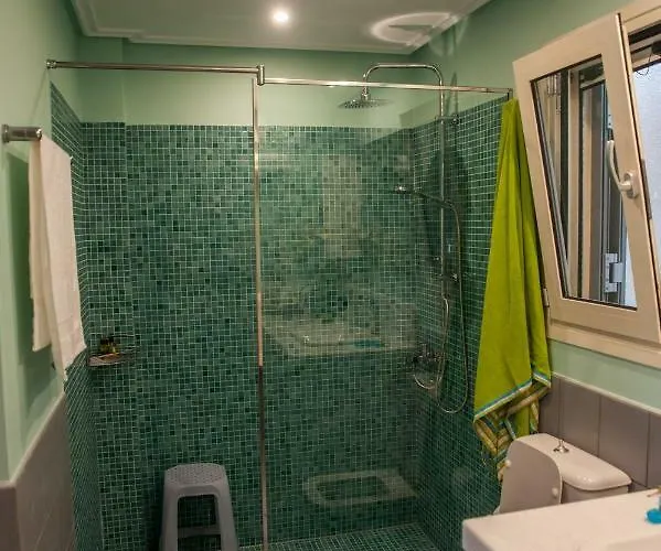 Nauticum House 別荘 アルゴストリオン